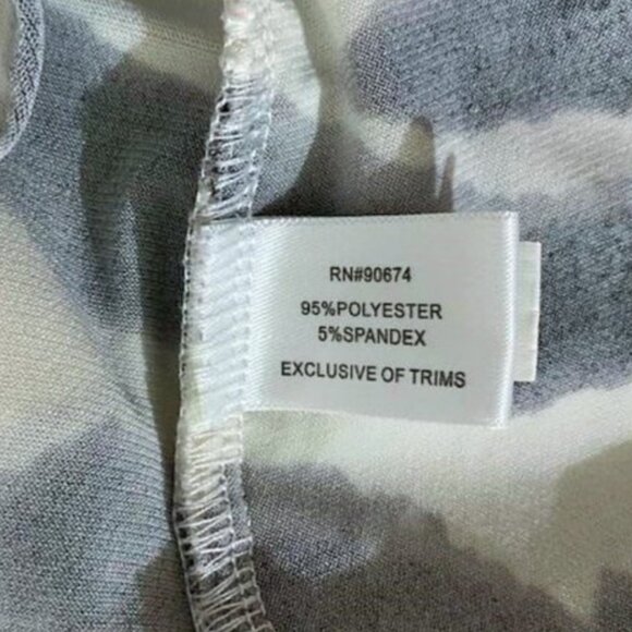 Boston Proper Animal Print Cold Shoulder Wrap Blouse XS Plunge V-Neck - Picture 8 of 10